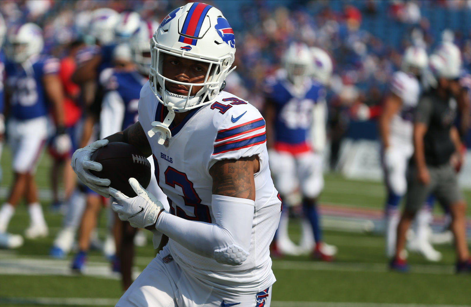 1019072894 McCoy Sports Buffalo Bills training camp